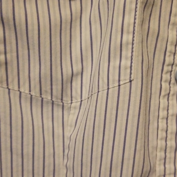 Button down shirt - Picture 3 of 3